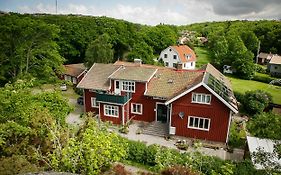 Hamburgoe Gamla Skola B&B